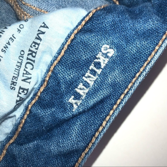 American Eagle Outfitter Super Stretch Skinny Jean 2 Short - Picture 7 of 16